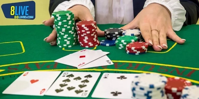 Tiến lên đếm lá là trò chơi thế nào?